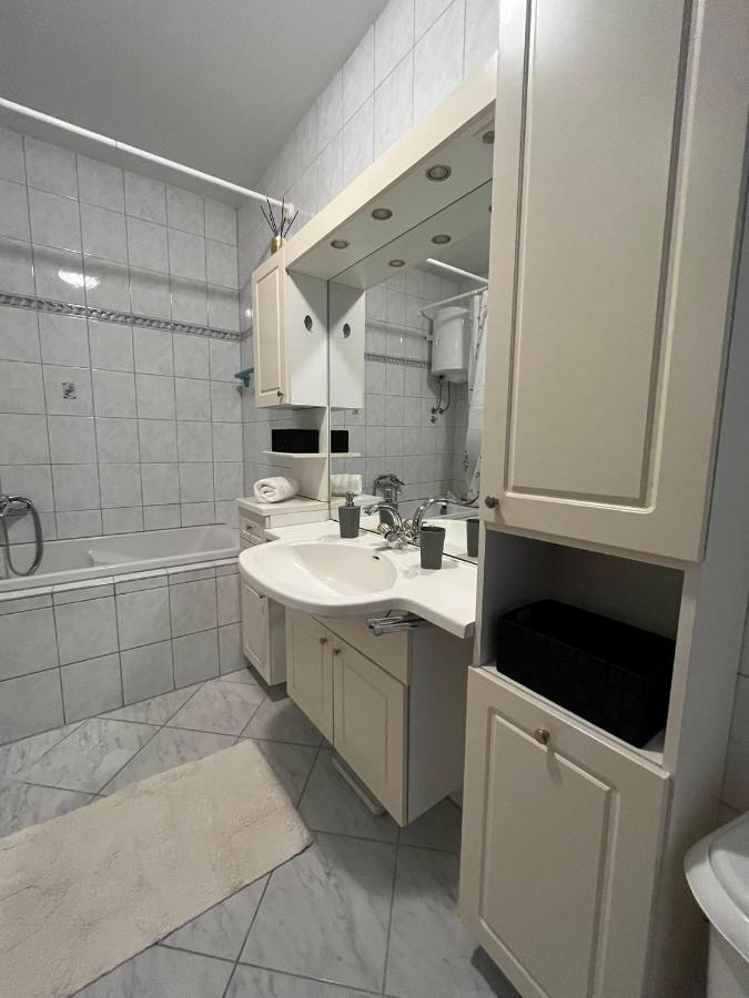Apartman Vanda Omiš Exteriör bild