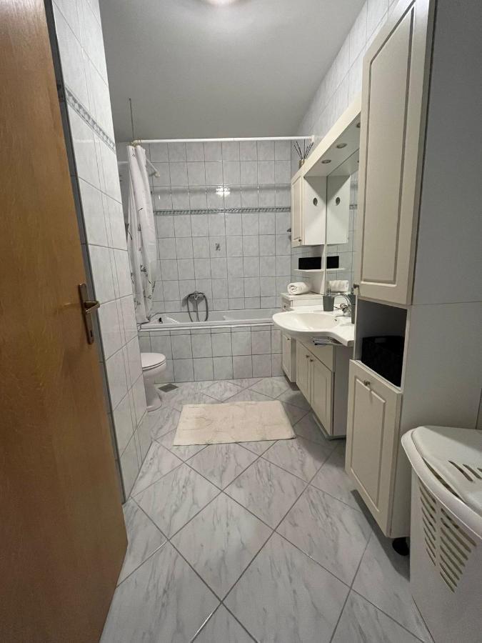 Apartman Vanda Omiš Exteriör bild